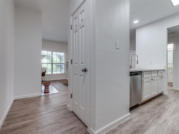 6003  Oram Street  106, Dallas Texas 75206