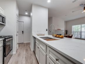 6003  Oram Street  106, Dallas Texas 75206