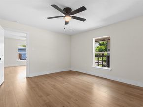 2117  Andrew Avenue , Fort Worth Texas 76105