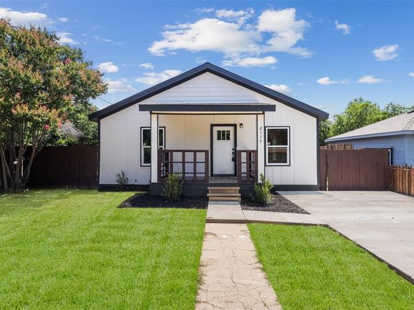 2117  Andrew Avenue , Fort Worth Texas 76105