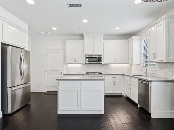 4682  Rhett Lane  A, Carrollton Texas 75010