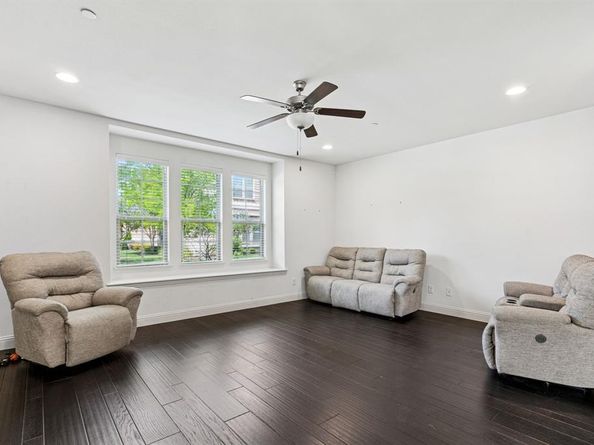 4682  Rhett Lane  A, Carrollton Texas 75010