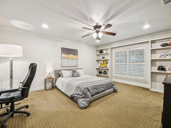 6942  Desco Place , Dallas Texas 75225