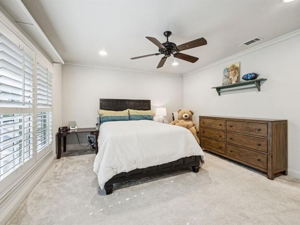 6942  Desco Place , Dallas Texas 75225