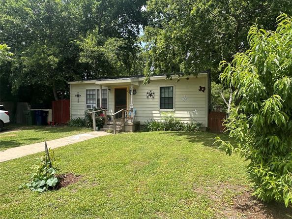 129 E Wanda Drive , Garland Texas 75040