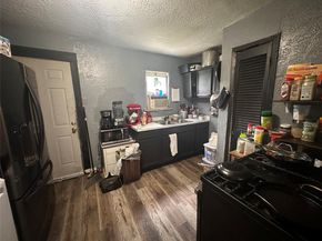 133 E Wanda Drive , Garland Texas 75040