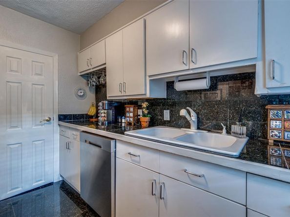 5037 N Hall Street  5037, Dallas Texas 75235