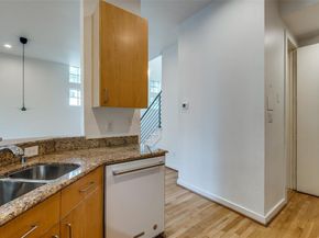 4302  Gilbert Avenue , Dallas Texas 75219