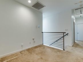 4302  Gilbert Avenue , Dallas Texas 75219
