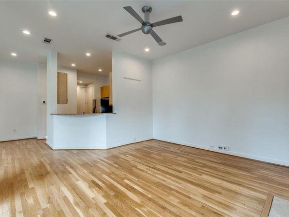 4302  Gilbert Avenue , Dallas Texas 75219