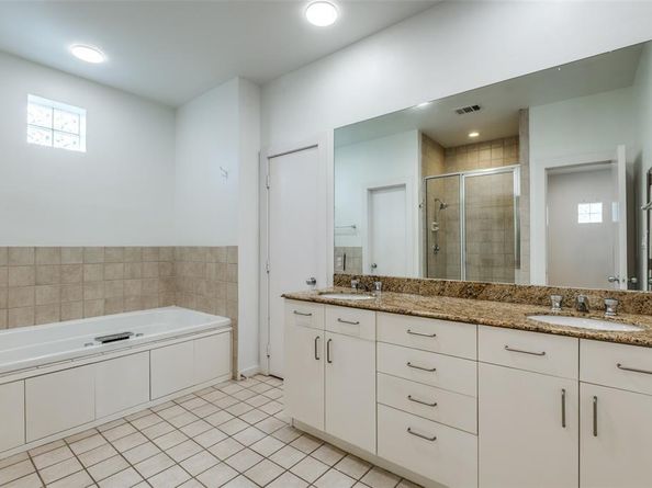 4302  Gilbert Avenue , Dallas Texas 75219