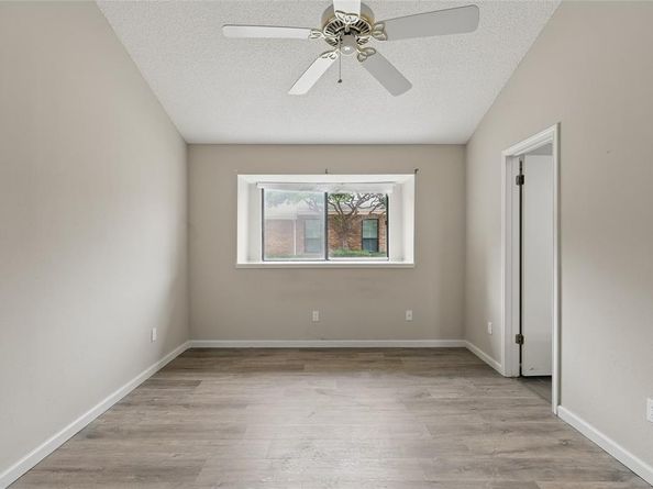 17490  Meandering Way  1009, Dallas Texas 75252