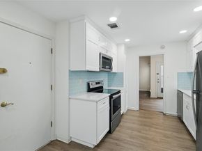 17490  Meandering Way  1009, Dallas Texas 75252