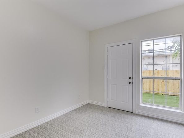 4605  Lafayette Avenue , Fort Worth Texas 76107