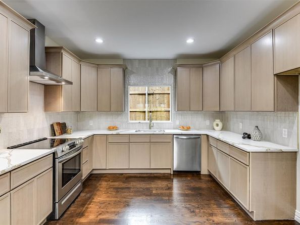 4605  Lafayette Avenue , Fort Worth Texas 76107