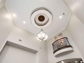 917  Wood Hollow Way , DeSoto Texas 75115