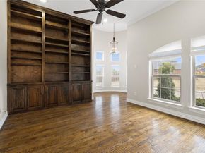 917  Wood Hollow Way , DeSoto Texas 75115