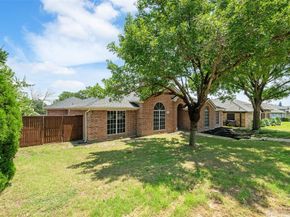 401  Deauville Drive , Fort Worth Texas 76108