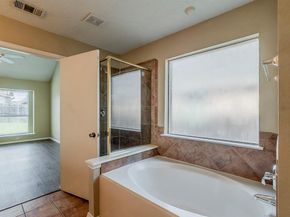 612  Prairie Gulch Drive , Fort Worth Texas 76140