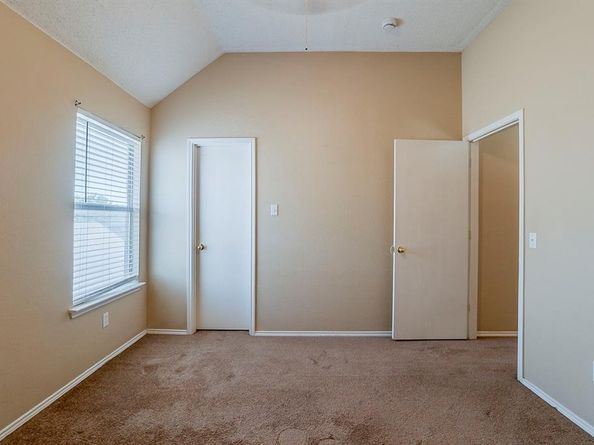 612  Prairie Gulch Drive , Fort Worth Texas 76140