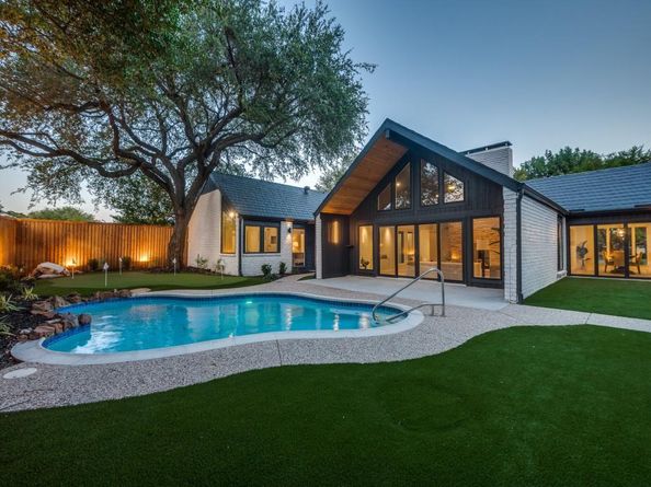 6611  Harvest Glen Drive , Dallas Texas 75248