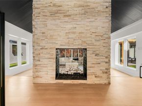 6611  Harvest Glen Drive , Dallas Texas 75248