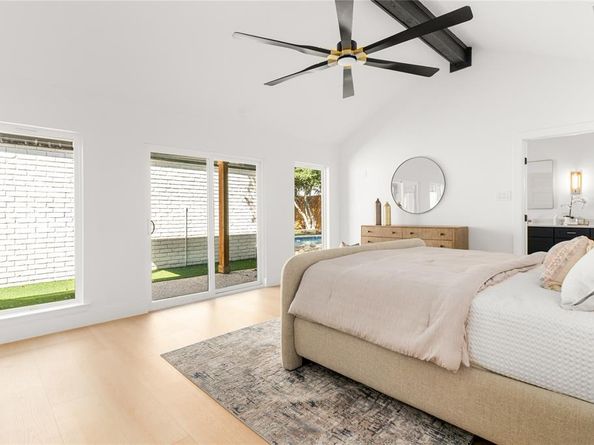 6611  Harvest Glen Drive , Dallas Texas 75248