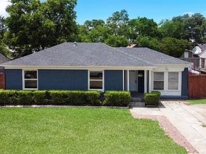 10913  Joaquin Drive , Dallas Texas 75228