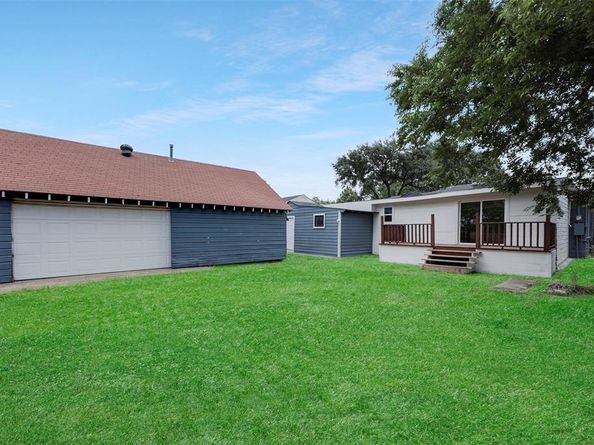 10913  Joaquin Drive , Dallas Texas 75228