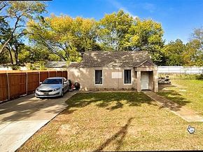 5002  scott Road , Fort Worth Texas 76114