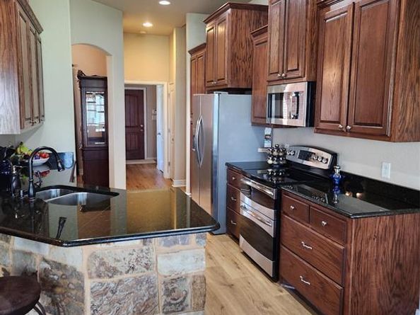 6512  Singleton Road , Fort Worth Texas 76179