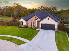 508  Woodland Drive , Azle Texas 76020