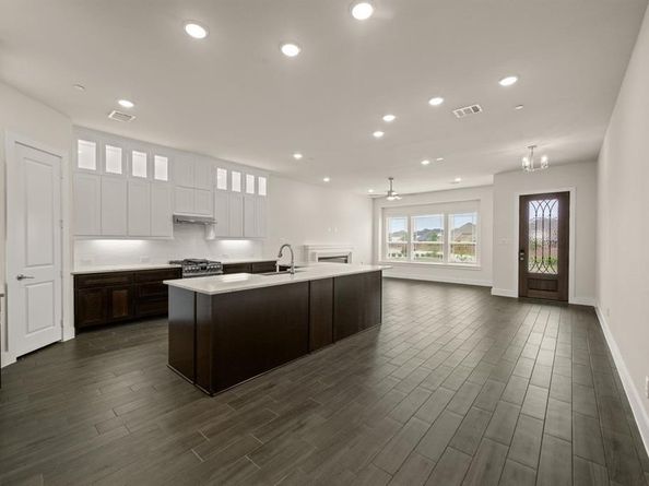 1830  Wittington  , Farmers Branch Texas 75234