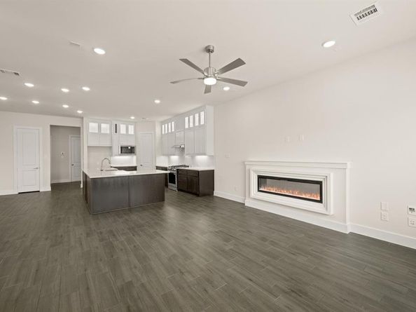 1830  Wittington  , Farmers Branch Texas 75234