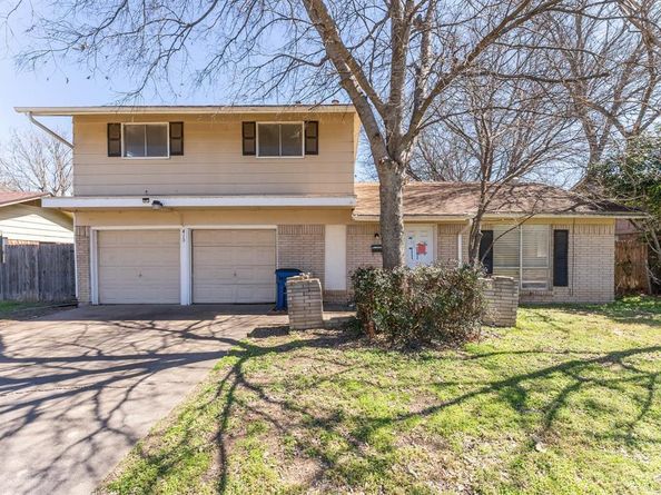 413  Deer Creek Road , Everman Texas 76140