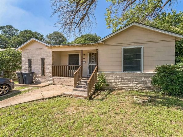 3233  Montague Street , Fort Worth Texas 76119