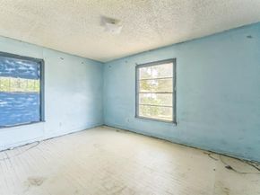 3233  Montague Street , Fort Worth Texas 76119