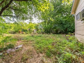 3233  Montague Street , Fort Worth Texas 76119