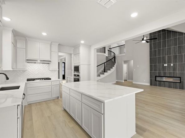 932  Pilatus Lane , Fate Texas 75087