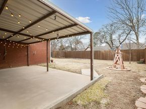 1012  Indian Ridge  , Denton Texas 76205