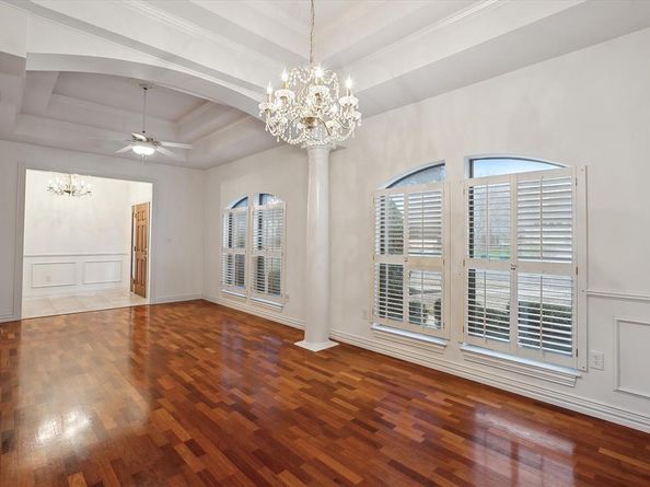 1012  Indian Ridge  , Denton Texas 76205