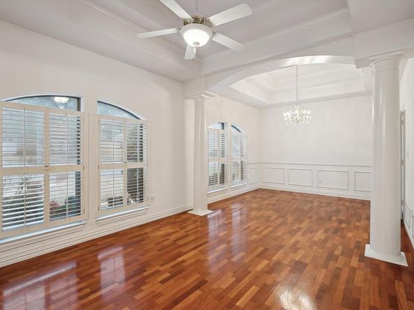 1012  Indian Ridge  , Denton Texas 76205