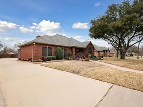 1012  Indian Ridge  , Denton Texas 76205