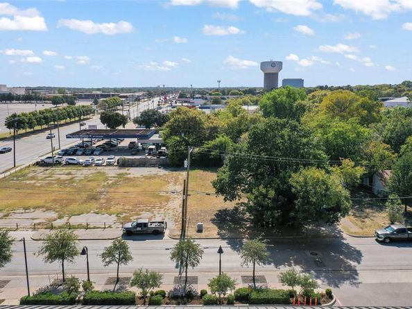 708 E Rogers Street , Arlington Texas 76011