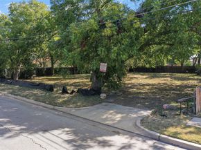708 E Rogers Street , Arlington Texas 76011