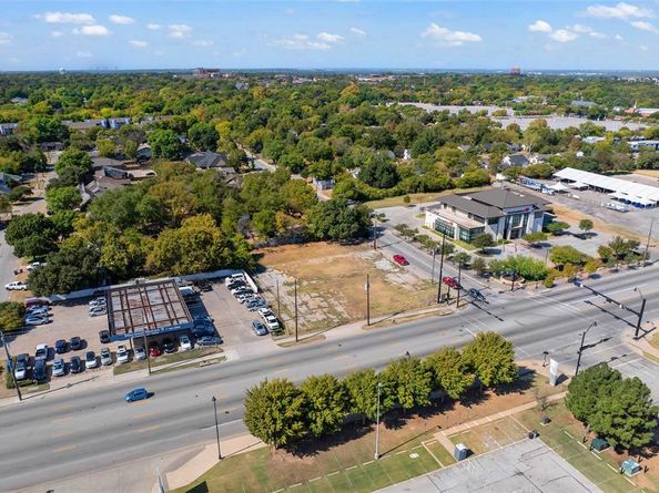 708 E Rogers Street , Arlington Texas 76011