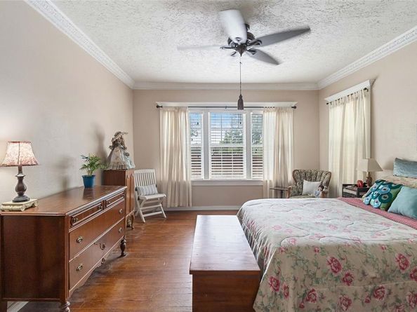 409 N Sylvania Avenue , Fort Worth Texas 76111