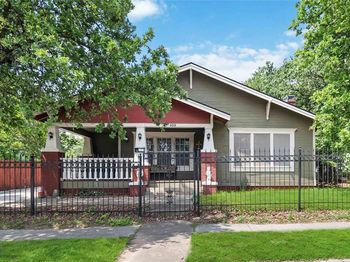 409 N Sylvania Avenue 
