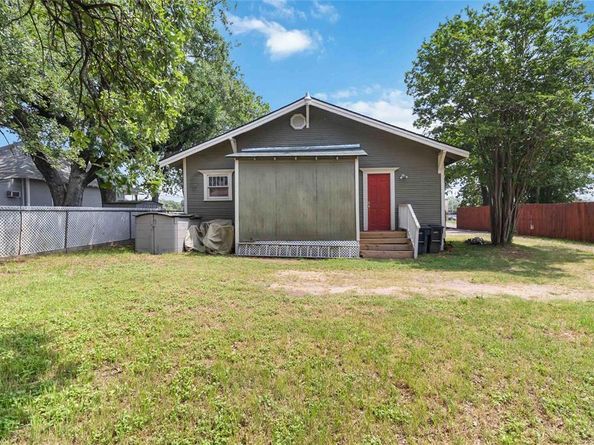 409 N Sylvania Avenue , Fort Worth Texas 76111