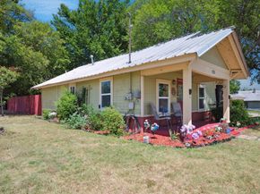 820  Lakey Street , Denton Texas 76205